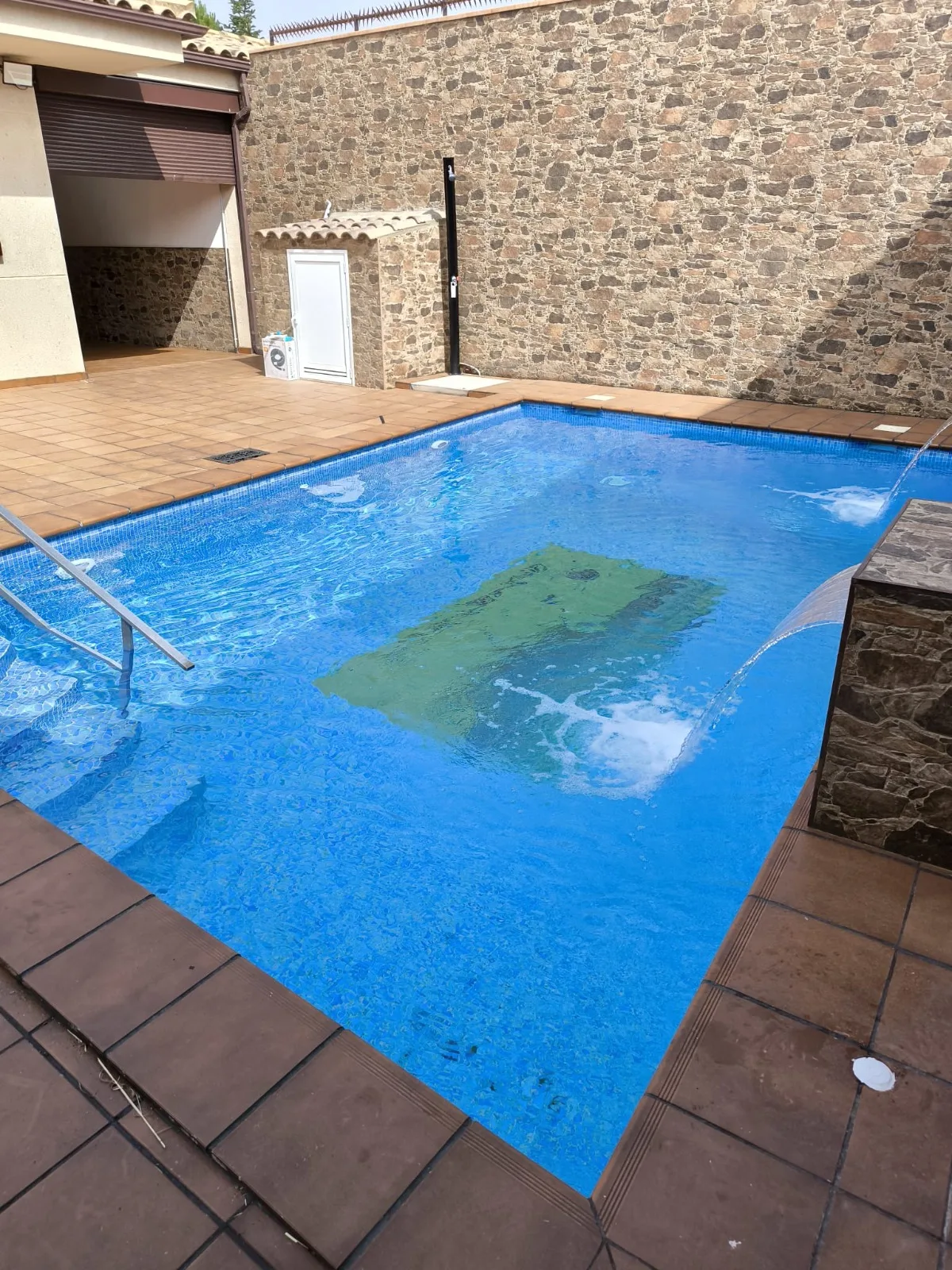 Piscina nueva